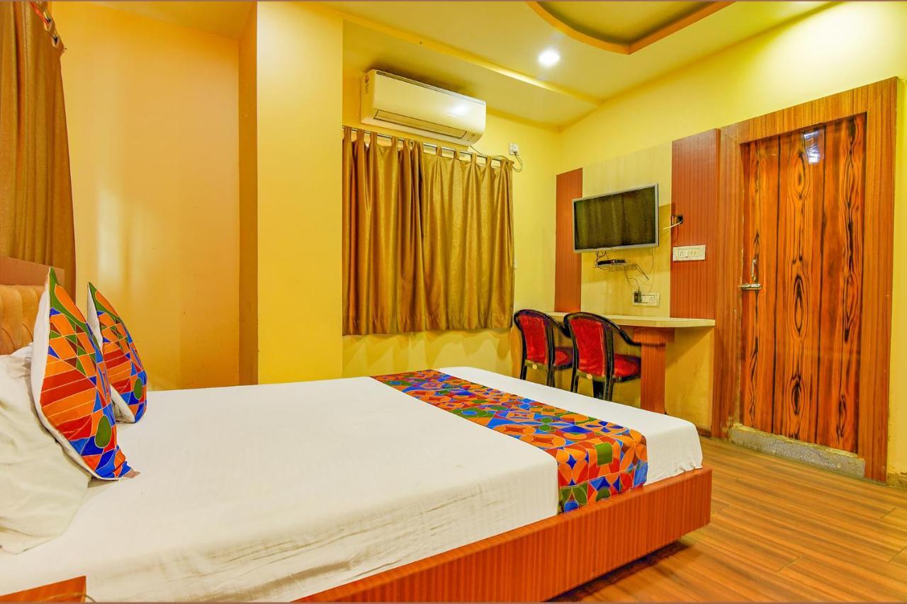 โอโย 15738 โฮเต็ล เอจี สตาร์ Hotel Gauripur  ภายนอก รูปภาพ