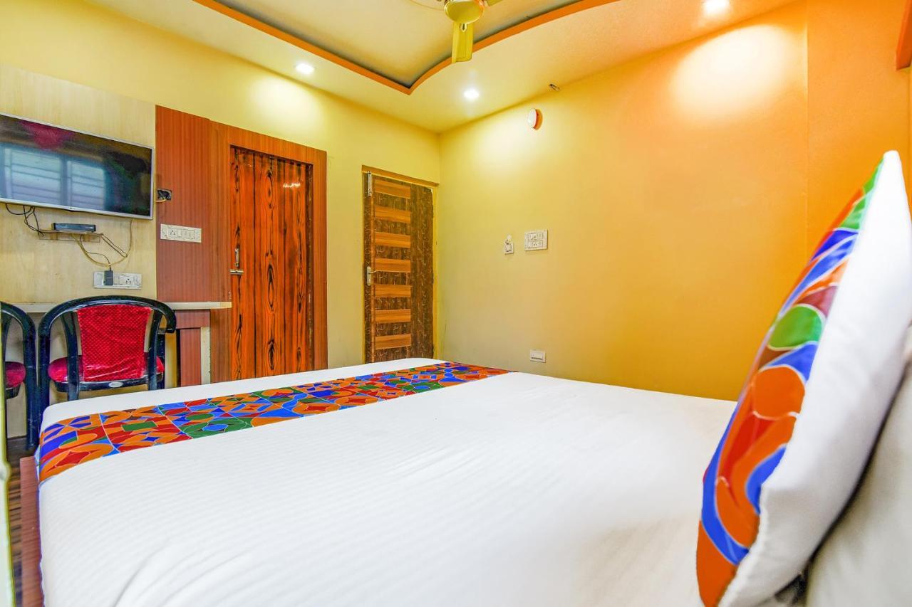โอโย 15738 โฮเต็ล เอจี สตาร์ Hotel Gauripur  ภายนอก รูปภาพ